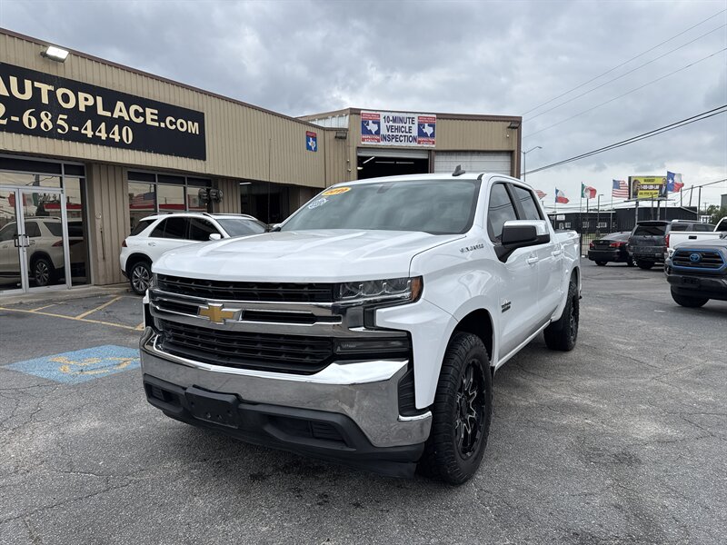 2019 Chevrolet Silverado 1500 LT   - Photo 1 - Dallas, TX 75247