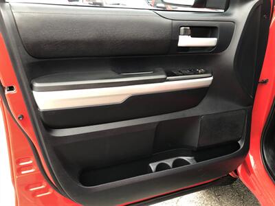 2015 Toyota Tundra SR5 - Photo 17 - Dallas, TX 75247
