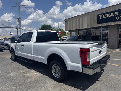 2019 Ford F-250 XL   - Photo 11 - Dallas, TX 75247