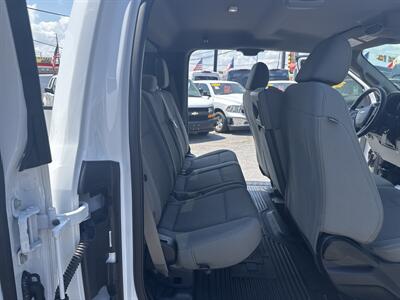2019 Ford F-250 XL   - Photo 17 - Dallas, TX 75247