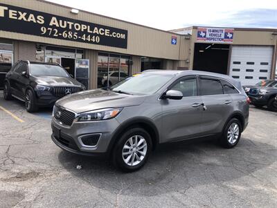 2017 Kia Sorento LX V6   - Photo 1 - Dallas, TX 75247