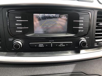2017 Kia Sorento LX V6   - Photo 20 - Dallas, TX 75247