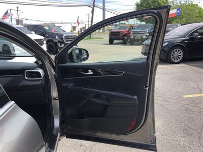 2017 Kia Sorento LX V6   - Photo 33 - Dallas, TX 75247