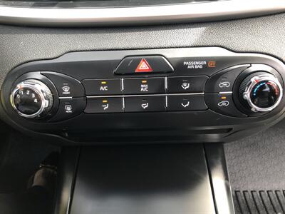 2017 Kia Sorento LX V6   - Photo 19 - Dallas, TX 75247