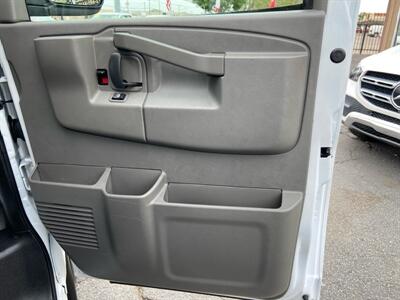 2017 Chevrolet Express 3500   - Photo 30 - Dallas, TX 75247