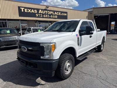 2017 Ford F-250 XL   - Photo 1 - Dallas, TX 75247