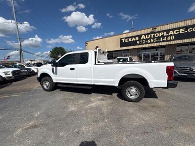 2017 Ford F-250 XL   - Photo 4 - Dallas, TX 75247