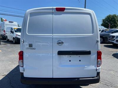 2018 Nissan NV200 S   - Photo 13 - Dallas, TX 75247