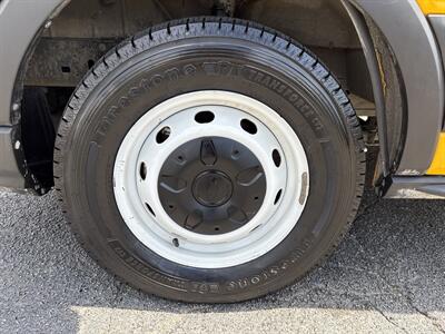 2021 Ford Transit 250   - Photo 27 - Dallas, TX 75247