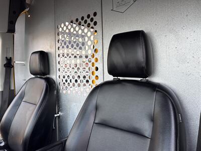 2021 Ford Transit 250   - Photo 15 - Dallas, TX 75247