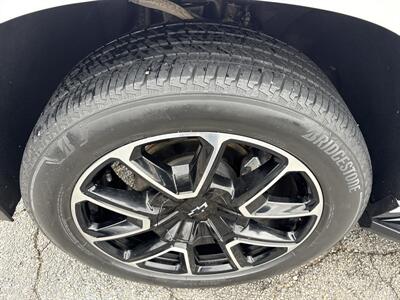 2021 Chevrolet Suburban RST   - Photo 40 - Dallas, TX 75247