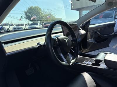 2019 Tesla Model 3 Standard Range   - Photo 13 - Dallas, TX 75247