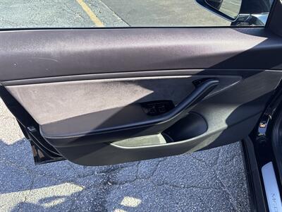 2019 Tesla Model 3 Standard Range   - Photo 10 - Dallas, TX 75247
