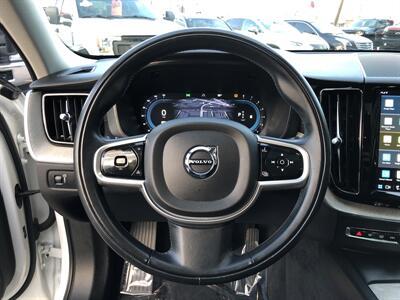 2022 Volvo XC60 B5 Inscription   - Photo 15 - Dallas, TX 75247