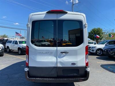 2018 Ford Transit 150   - Photo 11 - Dallas, TX 75247