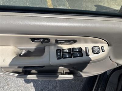 2000 Chevrolet Suburban 1500 4dr 1500   - Photo 29 - Dallas, TX 75247