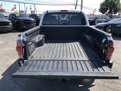 2014 Toyota Tacoma PreRunner V6 - Photo 14 - Dallas, TX 75247