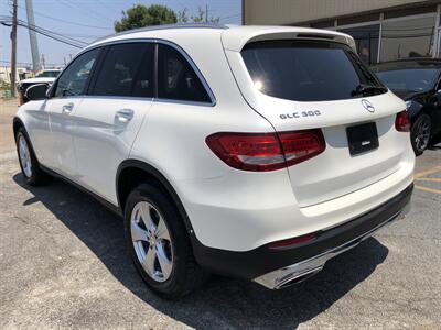 2016 Mercedes-Benz GLC GLC 300   - Photo 12 - Dallas, TX 75247