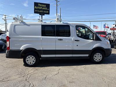 2016 Ford Transit 250   - Photo 32 - Dallas, TX 75247