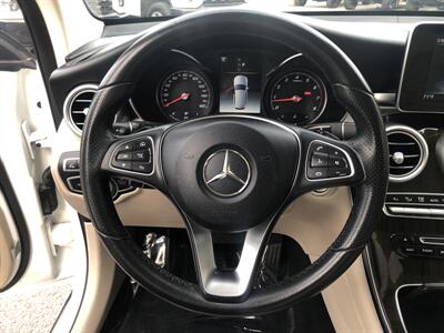 2018 Mercedes-Benz GLC GLC 300   - Photo 18 - Dallas, TX 75247