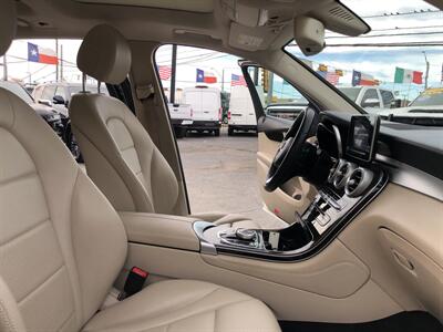 2018 Mercedes-Benz GLC GLC 300   - Photo 33 - Dallas, TX 75247