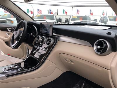 2018 Mercedes-Benz GLC GLC 300   - Photo 34 - Dallas, TX 75247