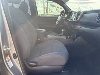 2017 Toyota Tacoma TRD Sport   - Photo 15 - Dallas, TX 75247