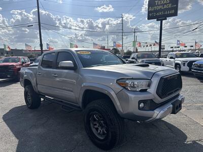 2017 Toyota Tacoma TRD Sport   - Photo 8 - Dallas, TX 75247