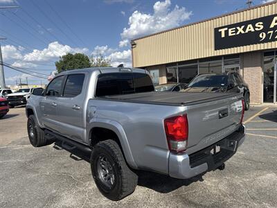 2017 Toyota Tacoma TRD Sport   - Photo 3 - Dallas, TX 75247