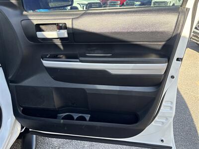 2019 Toyota Tundra SR5   - Photo 29 - Dallas, TX 75247
