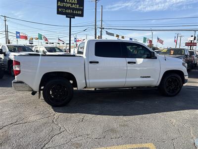 2019 Toyota Tundra SR5   - Photo 9 - Dallas, TX 75247