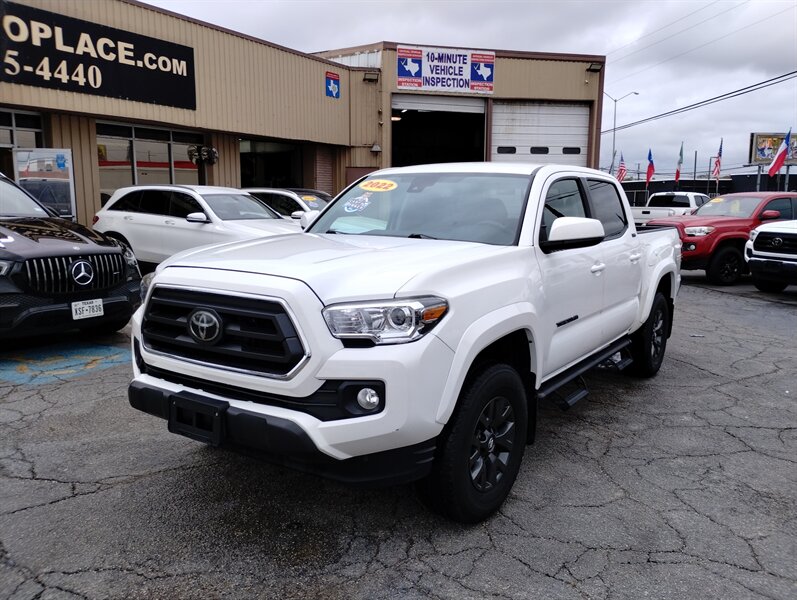 2022 Toyota Tacoma SR5 V6   - Photo 1 - Dallas, TX 75247