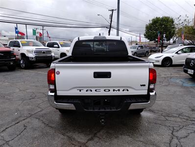 2022 Toyota Tacoma SR5 V6   - Photo 4 - Dallas, TX 75247
