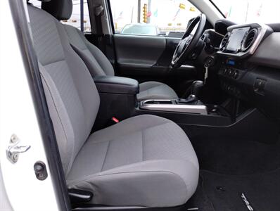 2022 Toyota Tacoma SR5 V6   - Photo 16 - Dallas, TX 75247