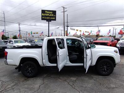 2022 Toyota Tacoma SR5 V6   - Photo 14 - Dallas, TX 75247
