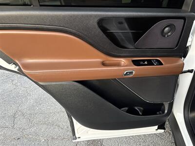 2020 Lincoln Aviator Reserve   - Photo 24 - Dallas, TX 75247