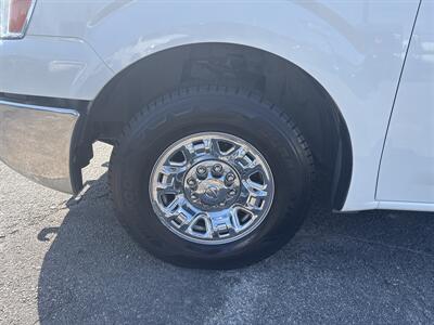 2018 Nissan NV 3500 HD SL   - Photo 27 - Dallas, TX 75247