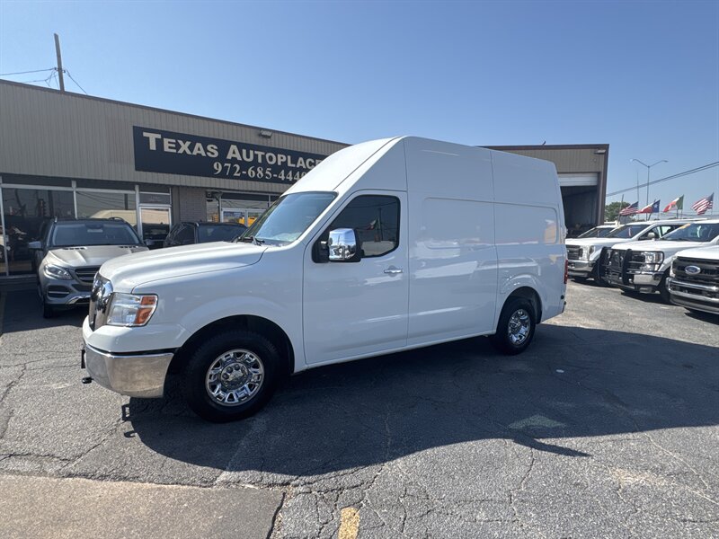 2018 Nissan NV 3500 HD SL - Photo 1 - Dallas, TX 75247