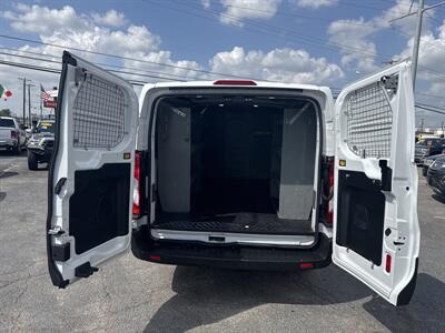 2020 Ford Transit 150   - Photo 12 - Dallas, TX 75247