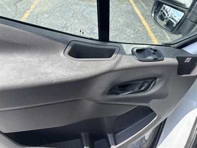 2020 Ford Transit 150   - Photo 22 - Dallas, TX 75247