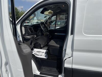 2020 Ford Transit 150   - Photo 20 - Dallas, TX 75247