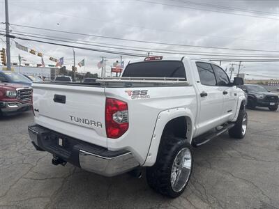 2017 Toyota Tundra SR5   - Photo 9 - Dallas, TX 75247
