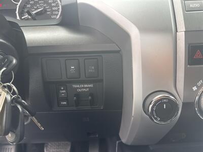 2017 Toyota Tundra SR5   - Photo 22 - Dallas, TX 75247