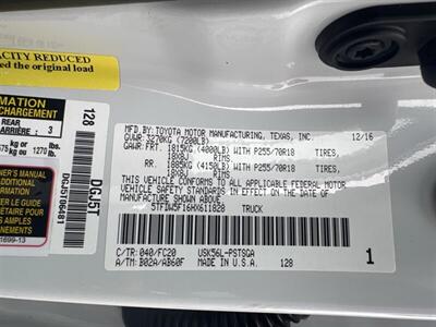 2017 Toyota Tundra SR5   - Photo 25 - Dallas, TX 75247