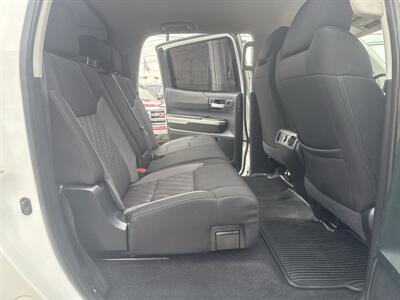 2017 Toyota Tundra SR5   - Photo 16 - Dallas, TX 75247