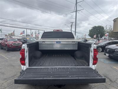2017 Toyota Tundra SR5   - Photo 7 - Dallas, TX 75247