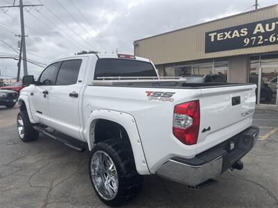 2017 Toyota Tundra SR5   - Photo 8 - Dallas, TX 75247