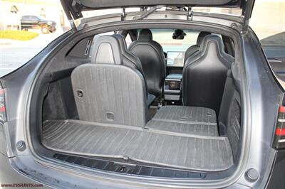 2023 Tesla Model X Standard Range   - Photo 16 - Rialto, CA 92376-8618