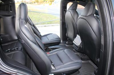 2023 Tesla Model X Standard Range   - Photo 20 - Rialto, CA 92376-8618