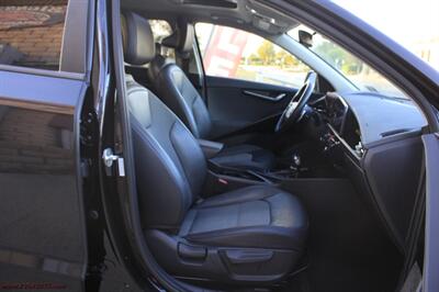 2023 Kia Niro EX Turing  Hot Sale Financing - Photo 10 - Rialto, CA 92376-8618